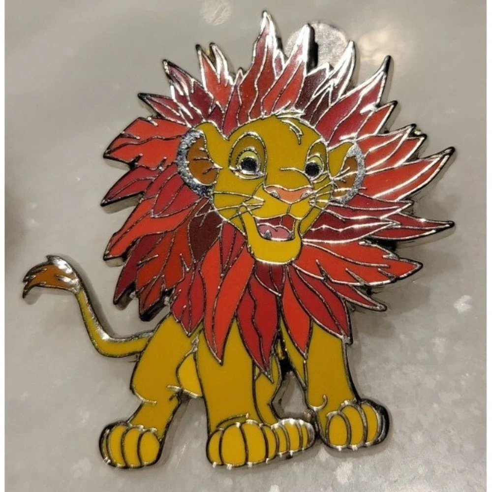 Lot Of 2 Woody/Mickey Shaped Pin & Lion King Pin‎
